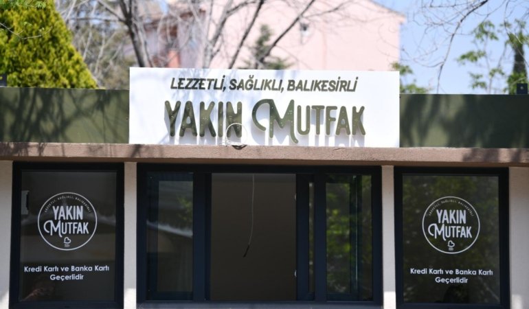 “Yakın Mutfak” Balıkesir’de Sofraları Isıtıyor: 3 Çeşit Yemek 30 TL!