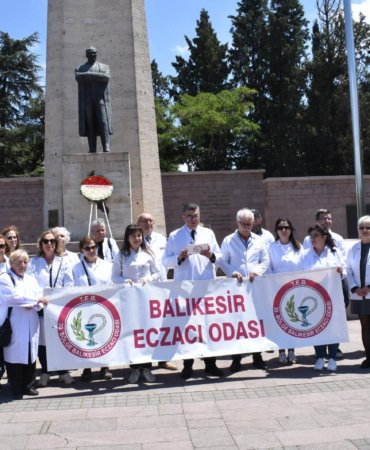 SAĞLIK UZAKTA DEĞİL, ECZACINLA YANINDA