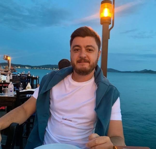 AYVALIK’IN CANI YANDI