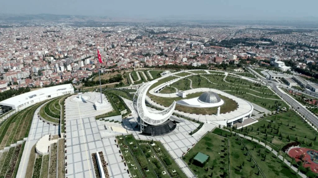 Balıkesirli Balıkesir’de Yaşamaktan Memnun