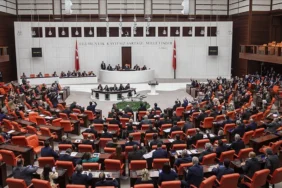 T.B.M.M.’NİN YENİ MECLİS BAŞKANI KİM SEÇİLDİ?