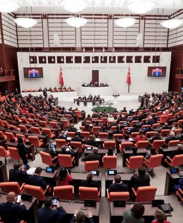 Belediyelerle İlgili Yeni Düzenlemeler: Tasarı Kanunlaştı