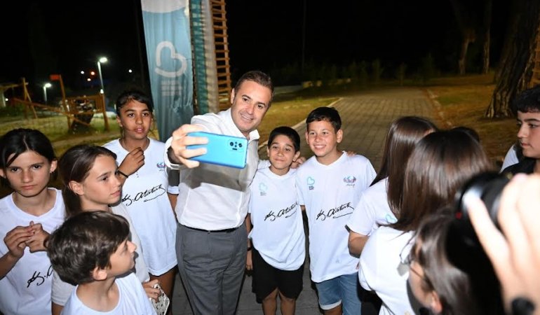 Balıkesir’de Çocuklar Yaz Kampı’nda doyasıya eğleniyor