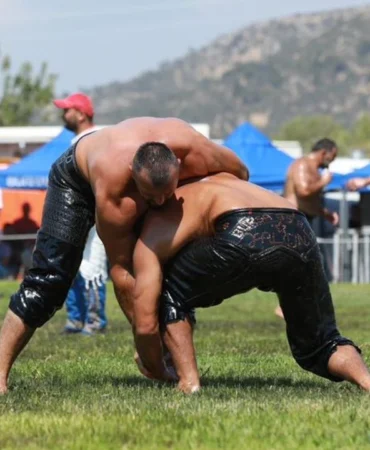 9. Kızıklı Yağlı Pehlivan Güreşleri’nde altın kemeri Mustafa Taş kazandı
