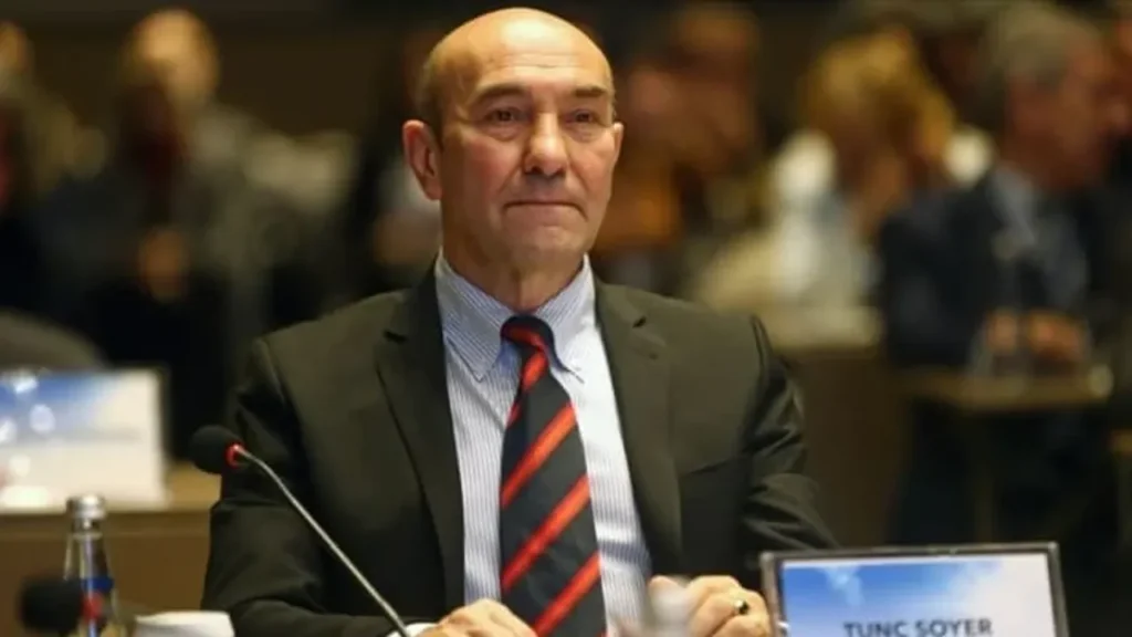 İzmir Büyükşehir Belediyesi'ne Operasyon! Eski Başkan Tunç Soyer Dahil 157 Kişi Gözaltına Alındı!