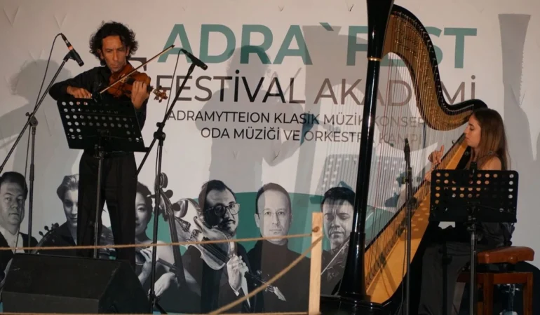 a_d_r_a_f_e_s_t2025_3