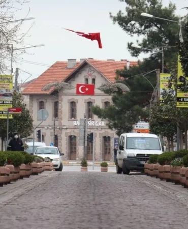 Milli Kuvvetler Caddesi Yarın (27 Ağustos) Trafiğe Kapanıyor!