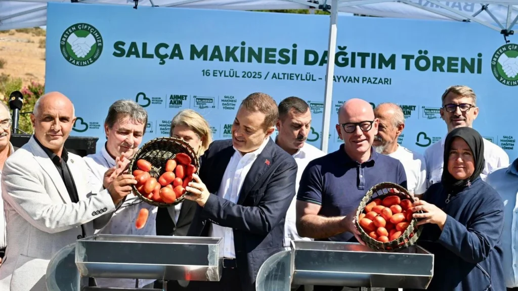 Ahmet Akın: “Kimsesizlerin Kimsesi Olmak İçin Buradayım”