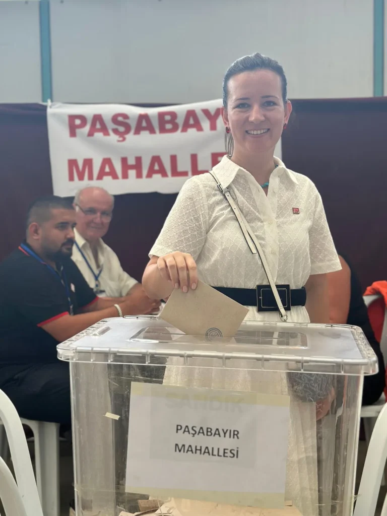 CHP Bandırma İlçe Başkan Adayı Merve Polat: “Seçimlere katılmayacağız”