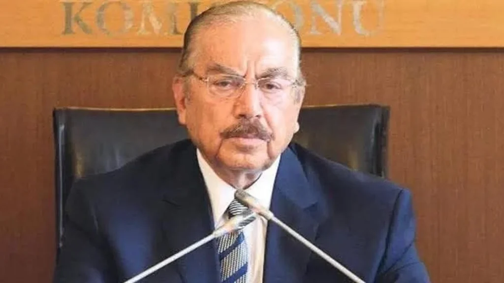 Eski Bakan Agâh Oktay Güner Hayatını Kaybetti