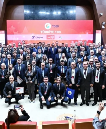 En Hızlı Büyüyen 100 Şirkete Büyük Ödül.. Balıkesir'den 6 Firma Listede