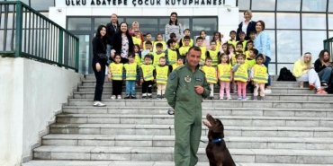 ÜLKÜ ADATEPE KÜTÜPHANESİ'NİN KONUKLARI BURCUM ANAOKULU ÖĞRENCİLERİ