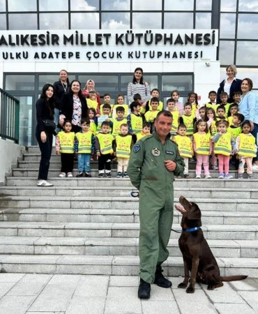 ÜLKÜ ADATEPE KÜTÜPHANESİ'NİN KONUKLARI BURCUM ANAOKULU ÖĞRENCİLERİ