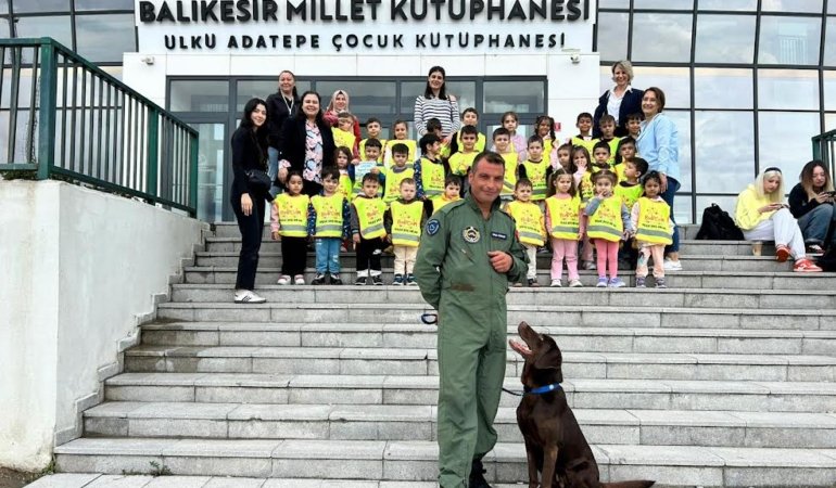 ÜLKÜ ADATEPE KÜTÜPHANESİ'NİN KONUKLARI BURCUM ANAOKULU ÖĞRENCİLERİ