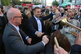 10.10 Dünya Balıkesirliler Günü Coşkusu: Cumhuriyet Meydanı Yeniden Hayat Buldu