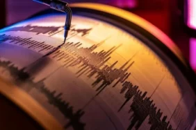 Balıkesir Sındırgı'da Korkutan Deprem!