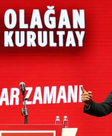 Özgür Özel Yeniden CHP Genel Başkanı Seçildi!