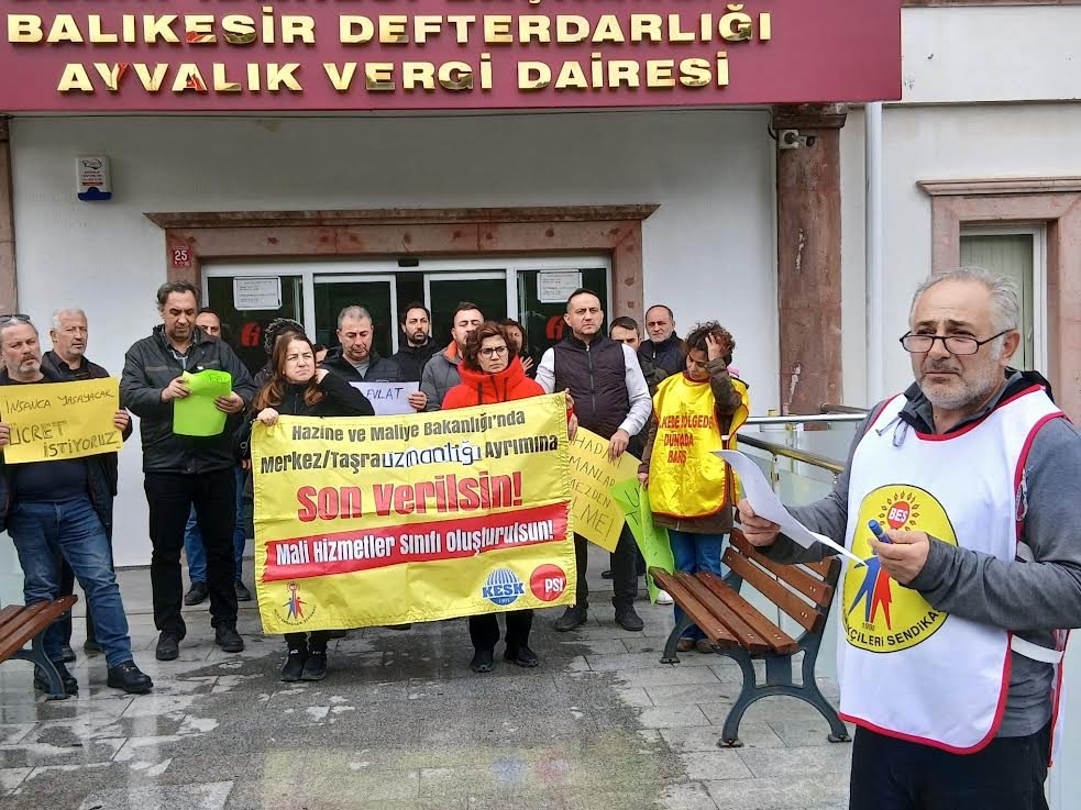 MEMURLAR YOKSULLUK SINIRI ÜZERİNDE ÜCRET İSTİYOR