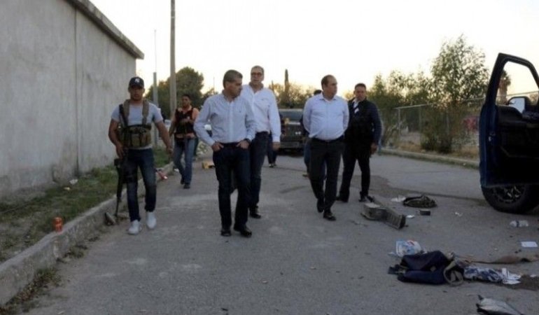 20111233642877730076