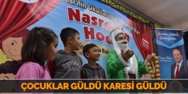 ÇOCUKLAR GÜLDÜ KARESİ GÜLDÜ