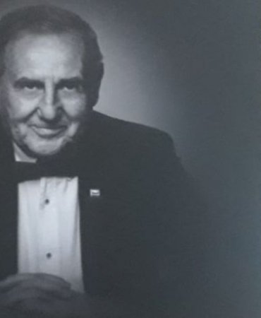 22221283822165731431