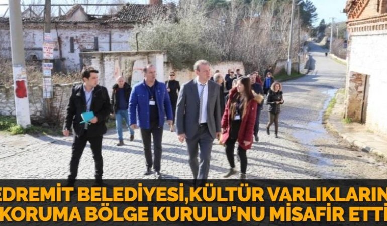 23361280962353925025