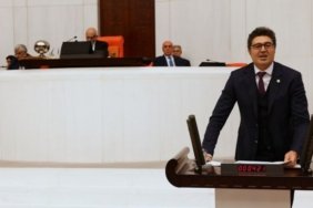 23696295752551527613