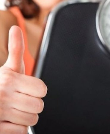 25596242672742930200