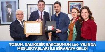 25628242512004926360