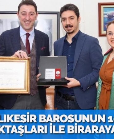 25628242512004926360