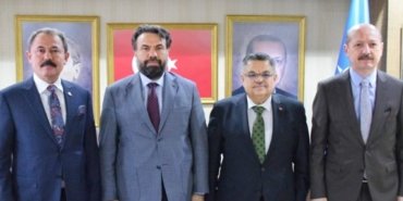 27329203492675422475