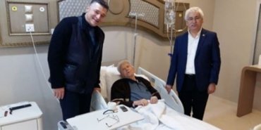 27593316722369130684