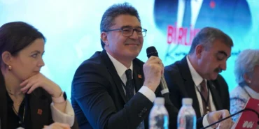 CHP’de MYK Yenilendi, Ensar Aytekin Gücünü Pekiştirdi