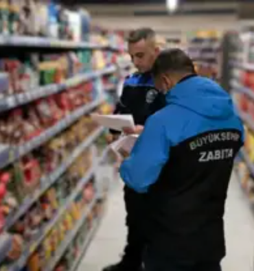 Balıkesir'de zabıtadan yılbaşı öncesi yoğun denetim