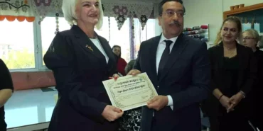 Balıkesir'de kadın hayırsevere Kaymakam teşekkürü