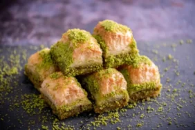 "Kırk Kat Baklava Tarihi" Kitabı Gourmand Ödüllerinde Dünya Birincisi Oldu