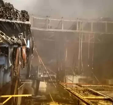 Gönen'de Yangın: İşletme Kullanılamaz Hale Geldi