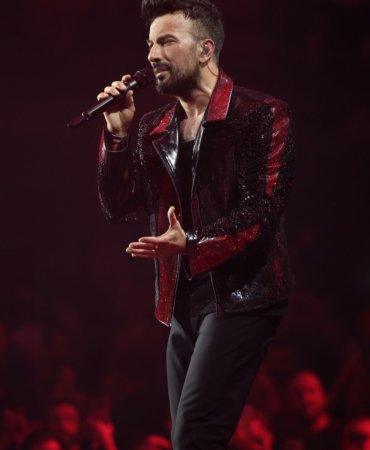 1769855799_Tarkan_7.Gu__n_7X6A0877