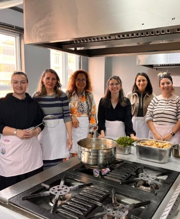 53f1b644-50c0-4e46-a842-3fbb62e5a084