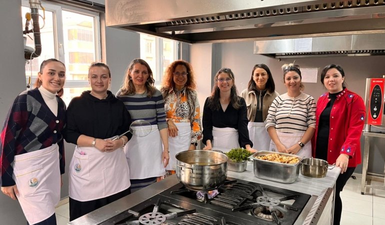 53f1b644-50c0-4e46-a842-3fbb62e5a084