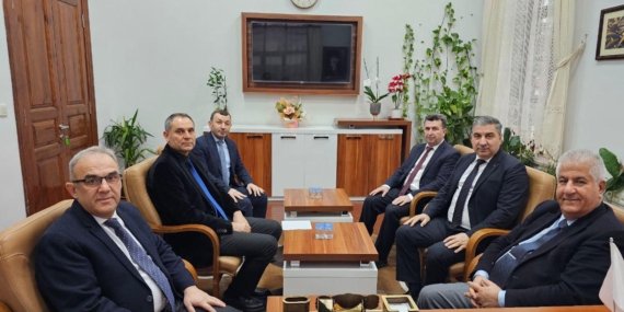 d9c5c002-f796-43a8-aff6-2bbc50100263