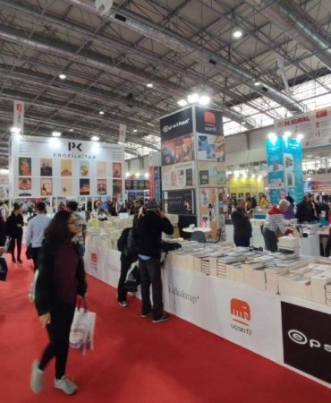 meslek-orgutlerinden-tuyap-cukurova-kitap-fuarindaki-saldiriya-tepki