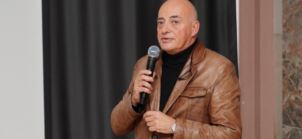 02 Ümit Özgültekin