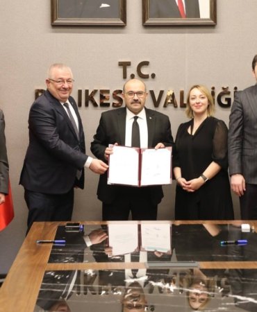 Edremit’e üç yeni Aile Sağlığı Merkezi kazandırılıyor (7)