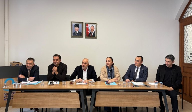 akinin_yonetim_anlayisi_bandirmada_memnuniyet_yaratti_3