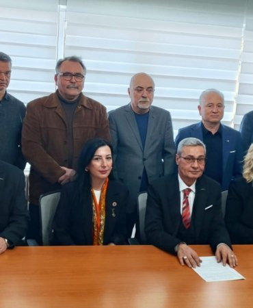 a7298ca6-e359-4352-870f-c51ef39191c2