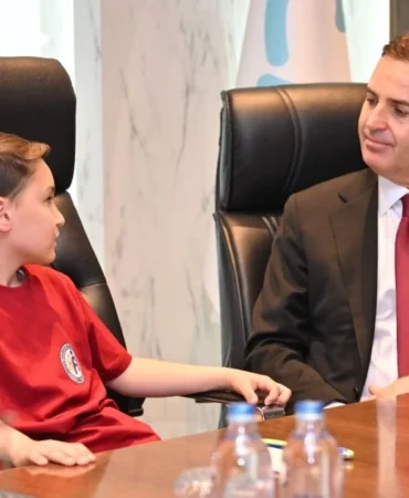 5c7189dc-cadf-4ac2-a1b4-19c59fc156da