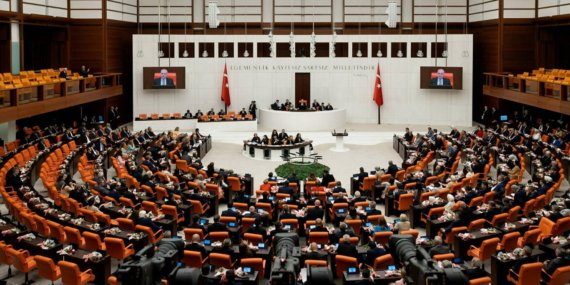 7d0166f7-7039-421c-9f8a-be6a6d7f309f