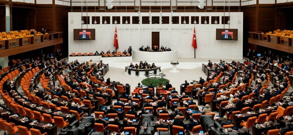 7d0166f7-7039-421c-9f8a-be6a6d7f309f