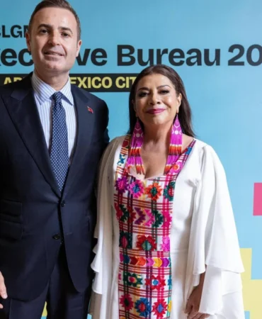 ahmet-akin-clara-brugeda